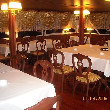 Hotel Brod Panini Wełes Zewnętrze zdjęcie