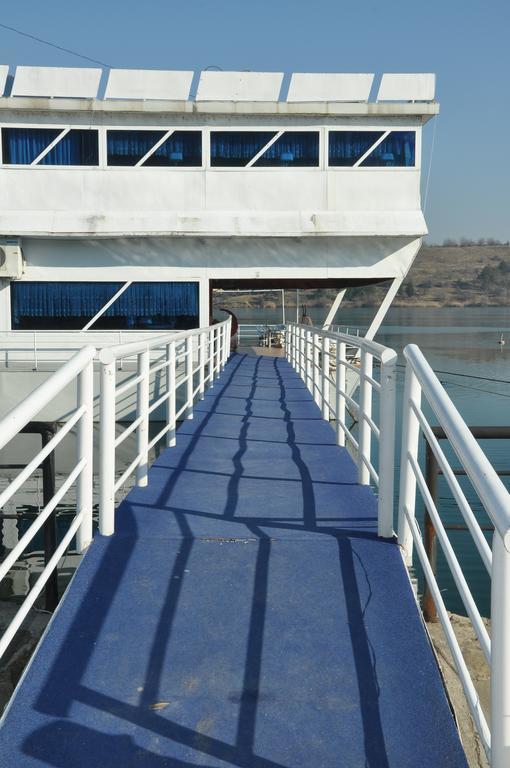 Hotel Brod Panini Wełes Zewnętrze zdjęcie